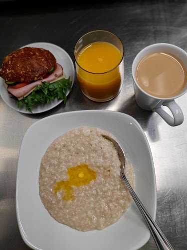 Opinii despre Kahvila & konditoria Kokko în Hämeenlinna - Ravintola-ala