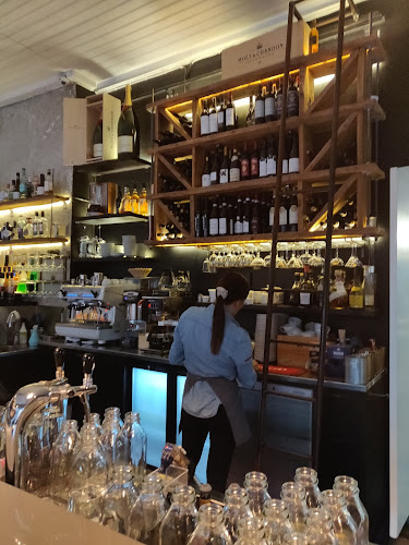 Tårget - Ravintola-ala