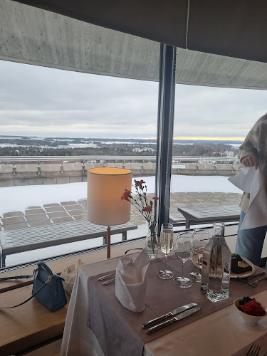 Comentarii opinii despre Näköalaravintola Haikaranpesä