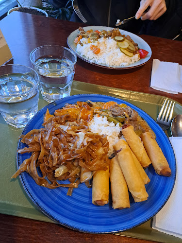 Asian Street Food By Sara