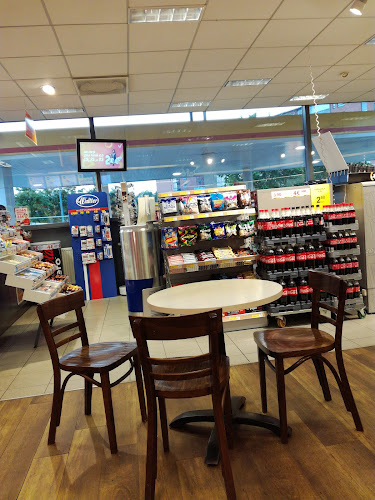 McDonald's Turku Satashell - Ravintola-ala