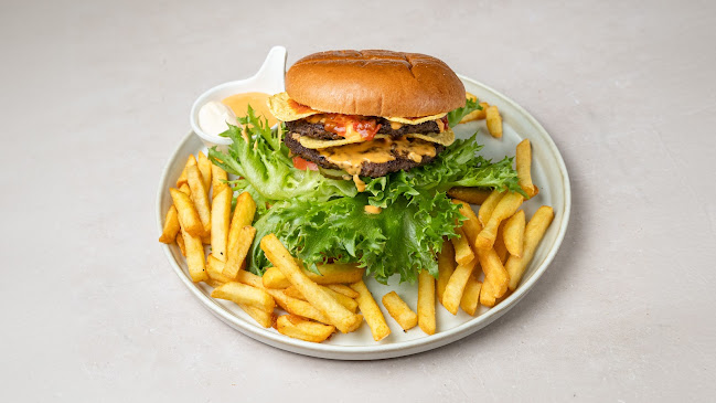 Halikon Kebab-Pizzeria