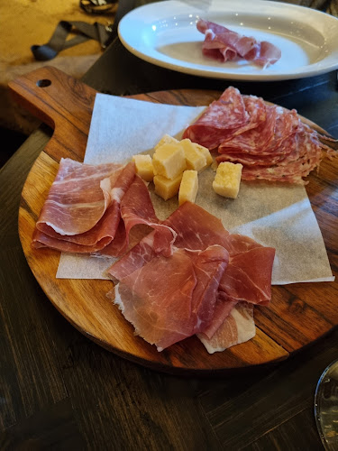 Ravintola Olivia - Kluuvi - Ravintola-ala