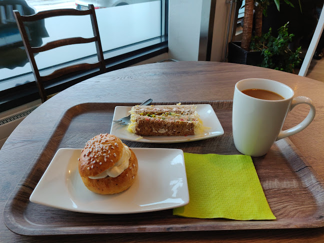 Comentarii opinii despre Hakafood Cafe