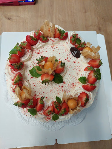 Comentarii opinii despre Mannilan Konditoria Oy