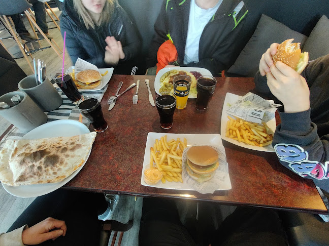 Comentarii opinii despre Kolarin Burger & Majat