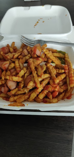 Opinii despre Rose Grilli ja Salaattibaari în Ylivieska - Ravintola-ala