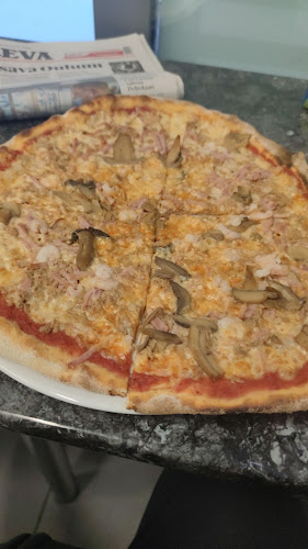 Karvarinaukio 7, 90650 Oulu