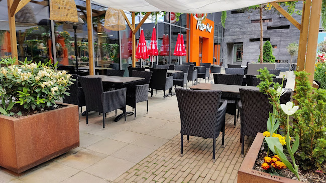 Pizza Hut Helsinki Outlet - Ravintola-ala