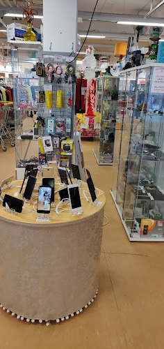 Opinii despre HakunilaKirppis în Vantaa - Ravintola-ala