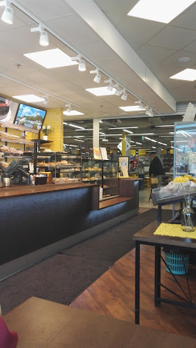 Naantalin Aurinkoinen Raisiontori - Ravintola-ala