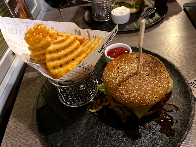 Ravintola Cloudberry - Ravintola-ala