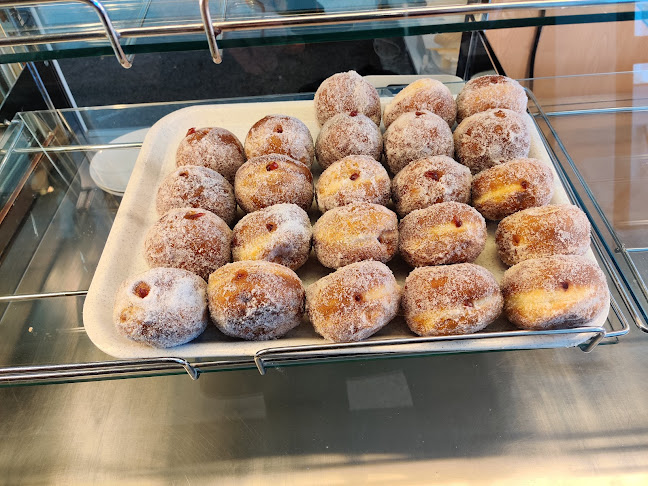 Pitopalvelu&Kotileipomo Holappa Oy Phone number