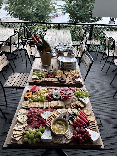 Opinii despre Kafé Koma în Helsinki - Ravintola-ala