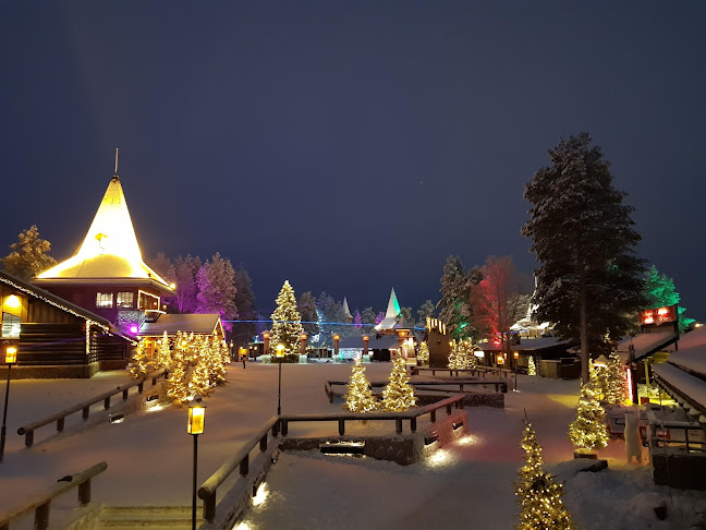 Loft Cafe & Snacks Shop - Ravintola-ala