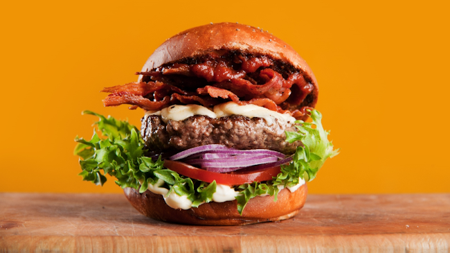 Tuba Food & Lounge - Ravintola-ala