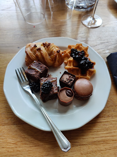 Comentarii opinii despre Brasserie & Bar Fondis