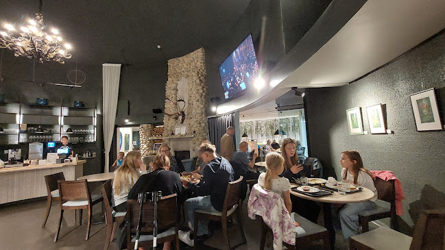 Comentarii opinii despre Ravintola Talonpöytä Kuusamo