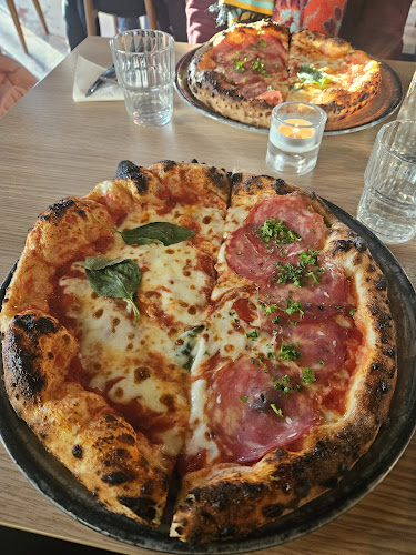 Opinii despre Pizzeria 450°C în Turku - Ravintola-ala