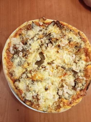 Quattro Pizzeria Open Times