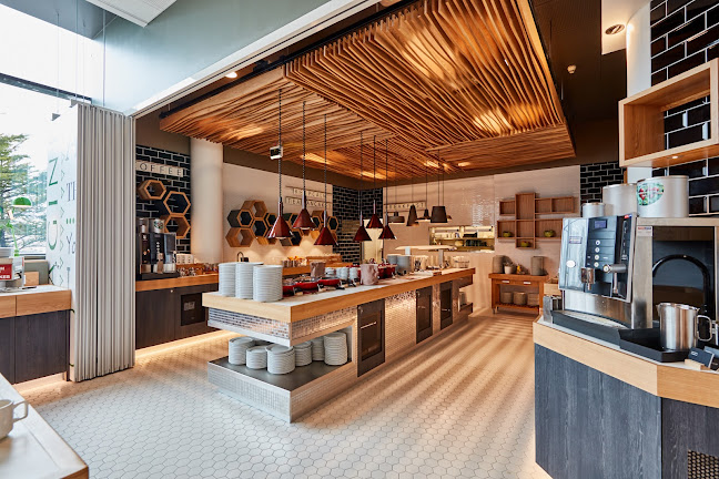 Comentarii opinii despre Holiday Inn Open Lobby Restaurant