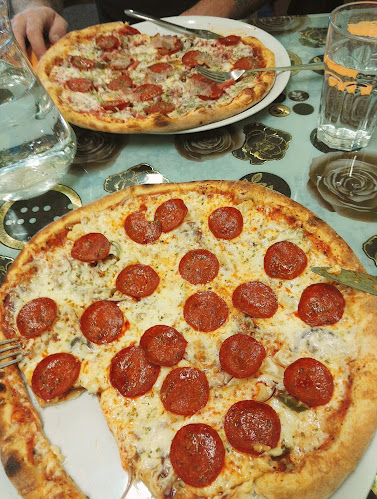 Opinii despre Pizza Cafe No Stop în Järvenpää - Ravintola-ala