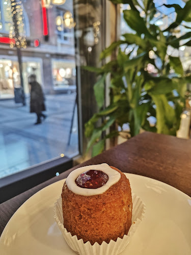 Konditoria-Kahvila Sofia, Pulla-Pirtti Oy