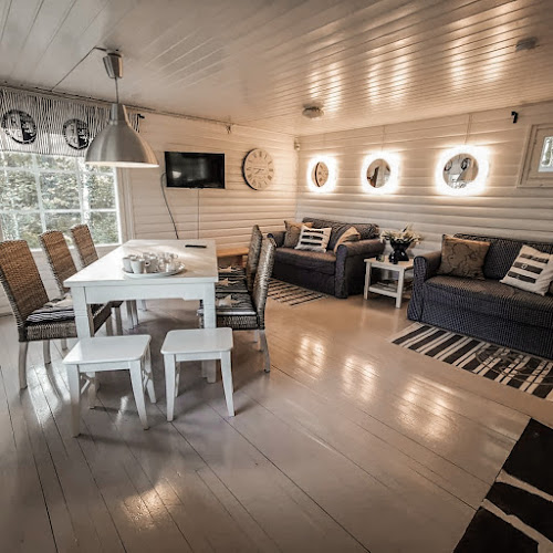 Tilausravintola Kartanon Karkuri - Uusikaupunki