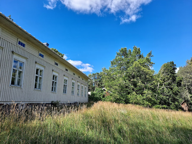 Petun kartanon Kahvila ja Puoti - Salo