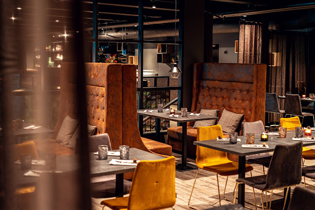 Comentarii opinii despre Karhunpesä Restaurant & Bar