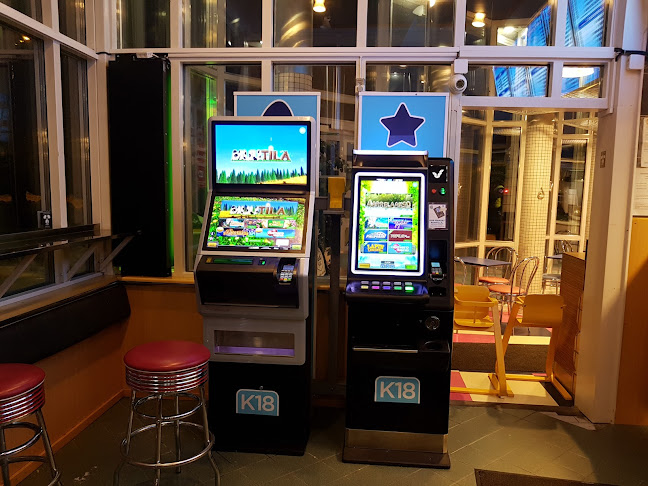 Opinii despre Höyhtyän Grilli în Oulu - Ravintola-ala