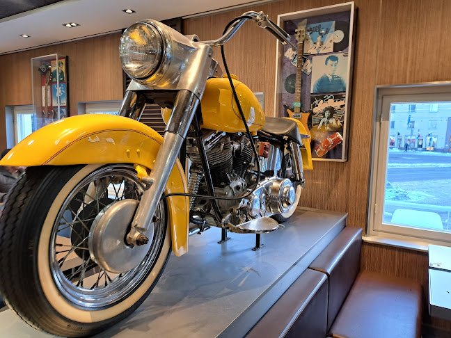 McDonald's Helsinki Töölö - Ravintola-ala