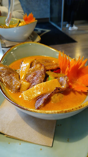 Thai & Laos Restaurant Open Times