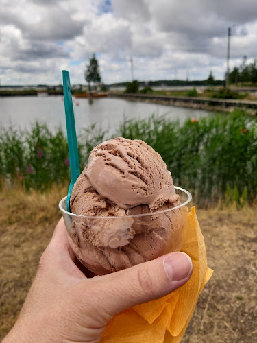 Opinii despre Long Van Jäätelö în Vaasa - Ravintola-ala