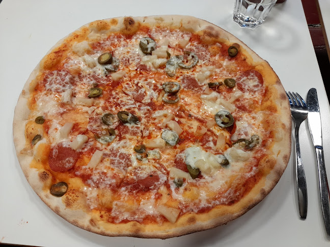 Barbarossa Pizza & Kebab - Ravintola-ala