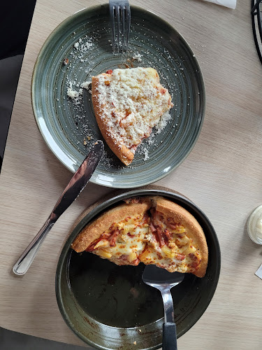 Pizza Hut Postipuisto - Ravintola-ala