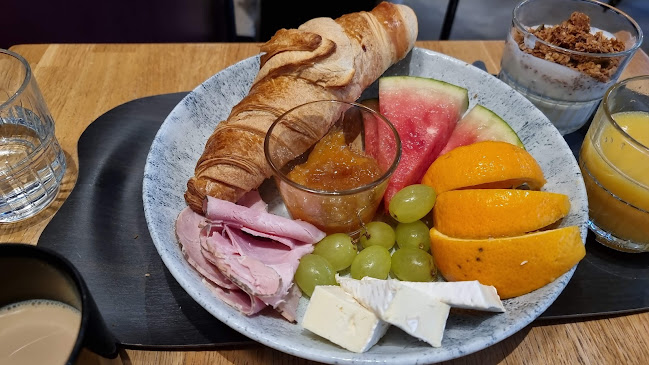 Opinii despre Rönttösrouva în Helsinki - Ravintola-ala