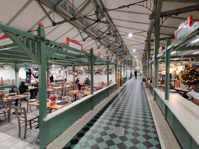 Comments and reviews of Oulun kauppahalli