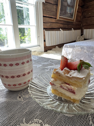 Cafe Atsalea Open Times