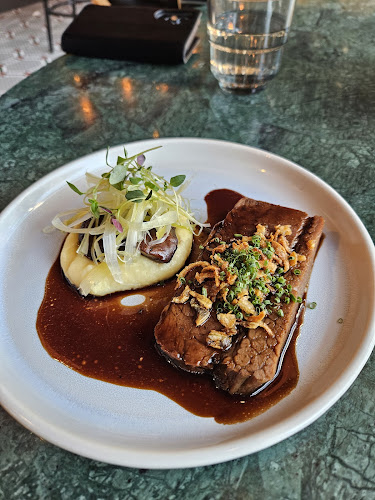 Gustav Kitchen & Bar - Ravintola-ala