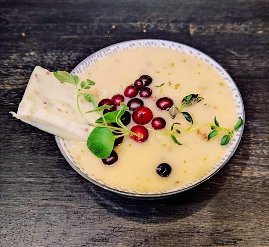 Comentarii opinii despre Coffee Box