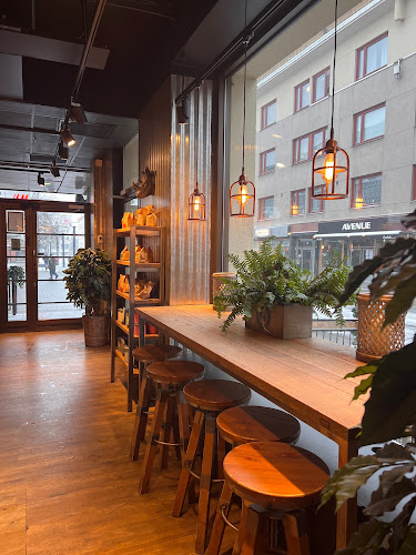 Comentarii opinii despre Espresso House Kauppakatu JKL