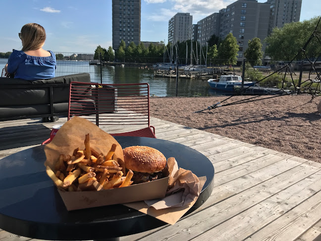 Opinii despre Terazzi, Sörnäistenranta în Helsinki - Ravintola-ala