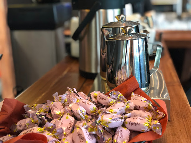 Opinii despre Zarillo Puutarhakatu în Tampere - Ravintola-ala