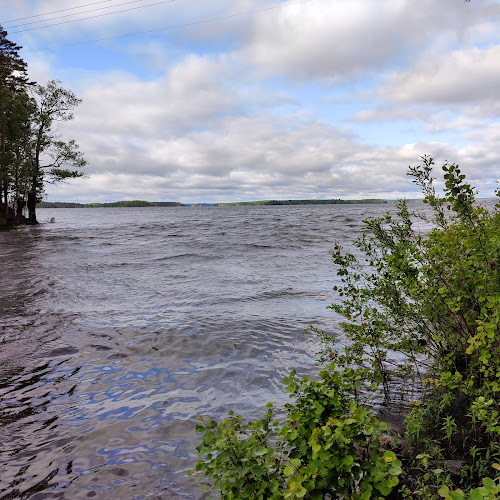 Comments and reviews of Vehoniemen Alamajan Kartano Kahvila