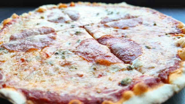 Naukkaava Käki - Ravintola-ala