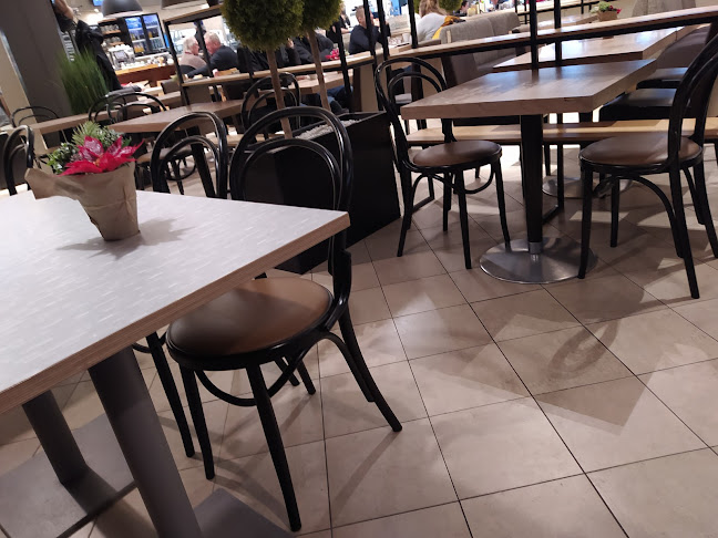 Opinii despre Aino kahvila & ravintola în Imatra - Ravintola-ala