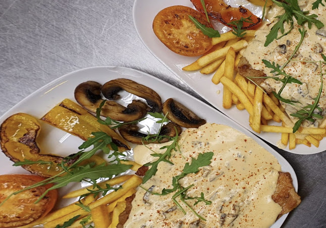 Opinii despre Pizza Center Savio în Kerava - Ravintola-ala