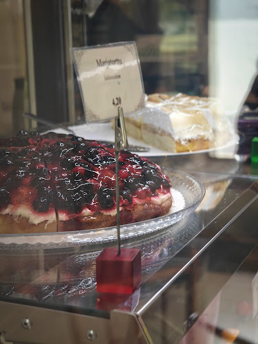 Comentarii opinii despre Kreema - leipomo-konditoria ja kahvila