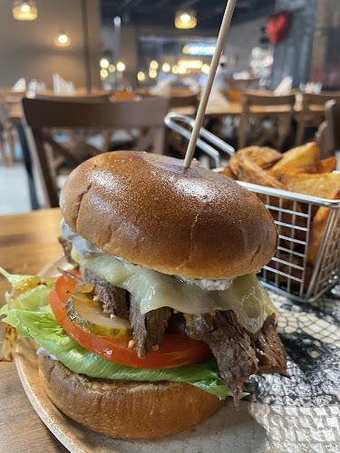 Comentarii opinii despre Sheriff Burger